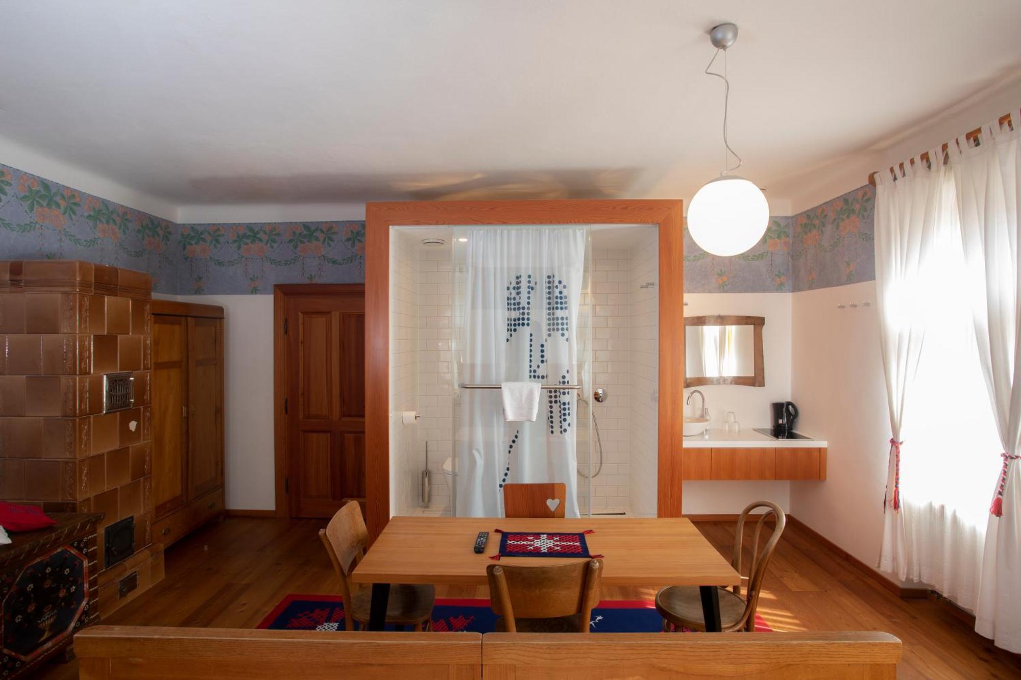 Pr'Gavedarjo Eco Heritage B&B Kranjska Gora Δωμάτιο φωτογραφία